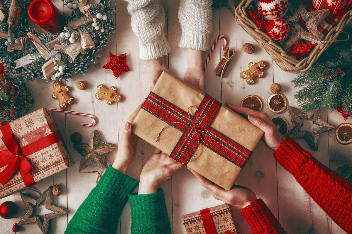 Holiday Gift-Giving without Spending all your Savings